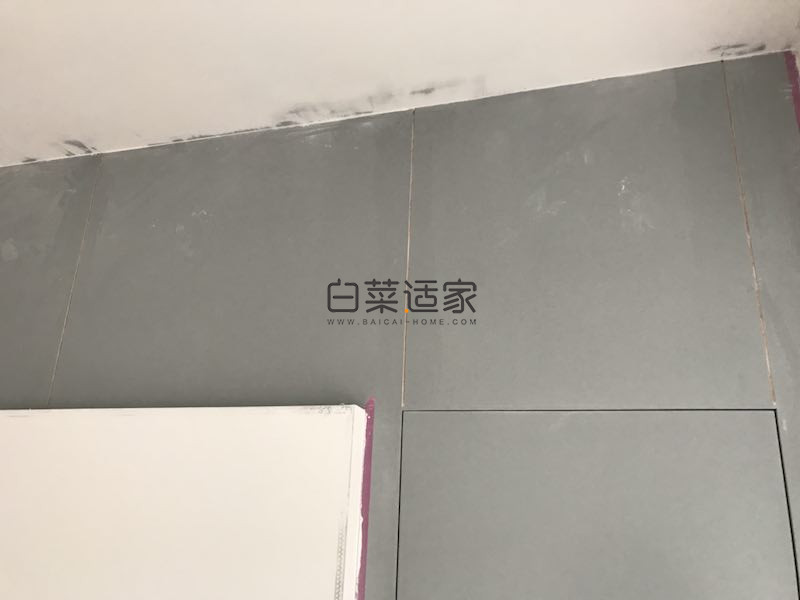 155731uncchr5nhkyon7kl.jpg